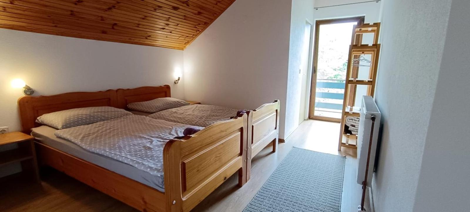 Guesthouse Mirko Hodak Seliste Dreznicko Exterior foto